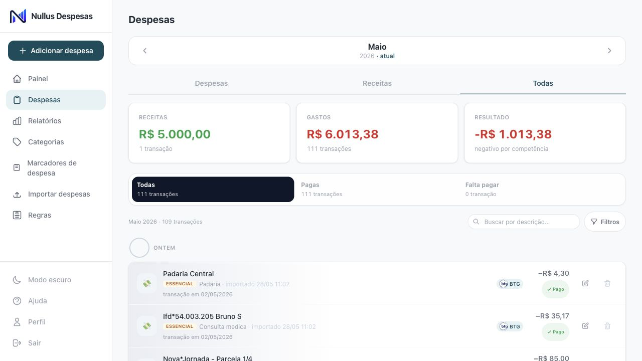 Tela de despesas com filtros de receitas, gastos, resultado, status pago ou pendente, busca e lista de lançamentos
